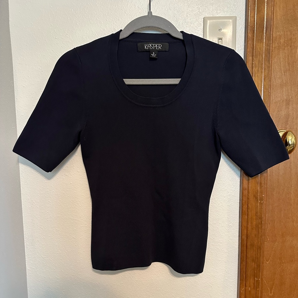 Kasper Navy Short Sleeve T Shirt size S